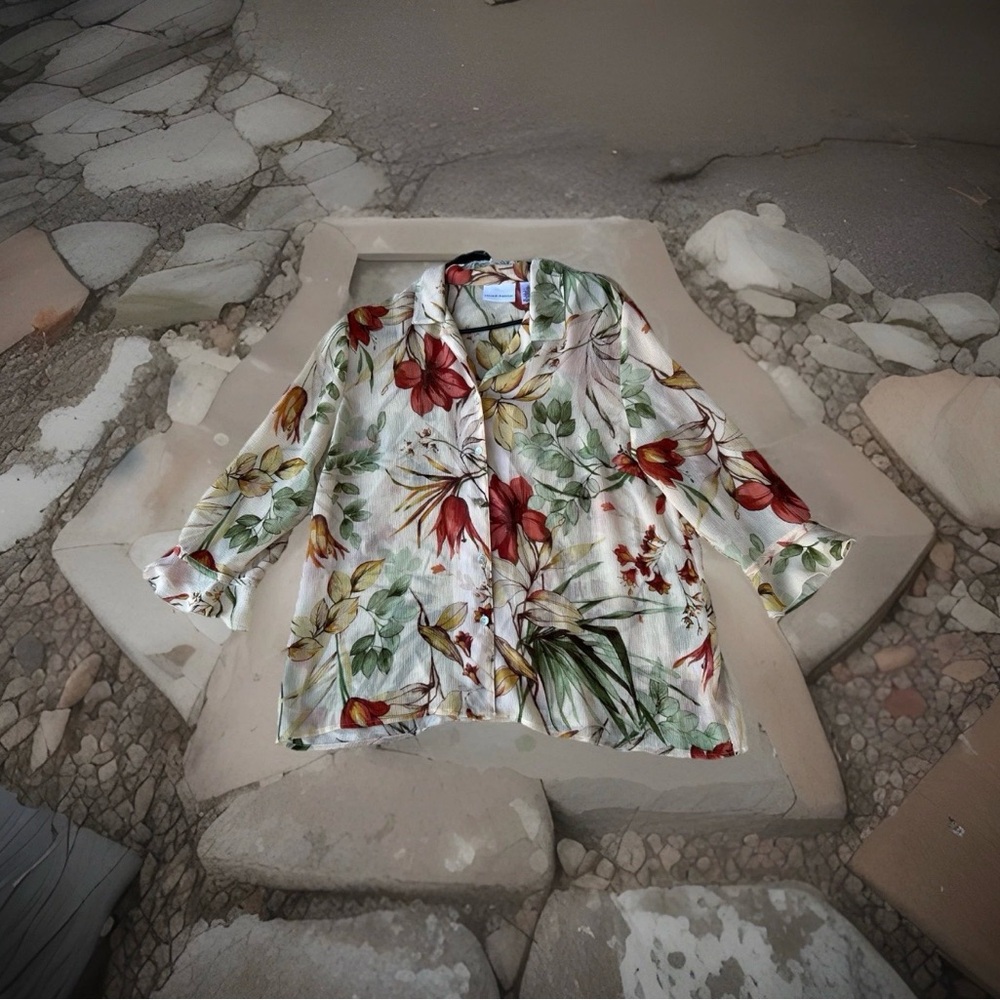 Alfred Dunner  Womens Size 14 Floral Button Up Top Blouse Shirt Sheer